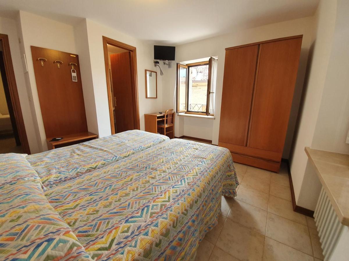 Albergo Speranza Spiazzi Di Monte Baldo Spiazzi Di Caprino Luaran gambar